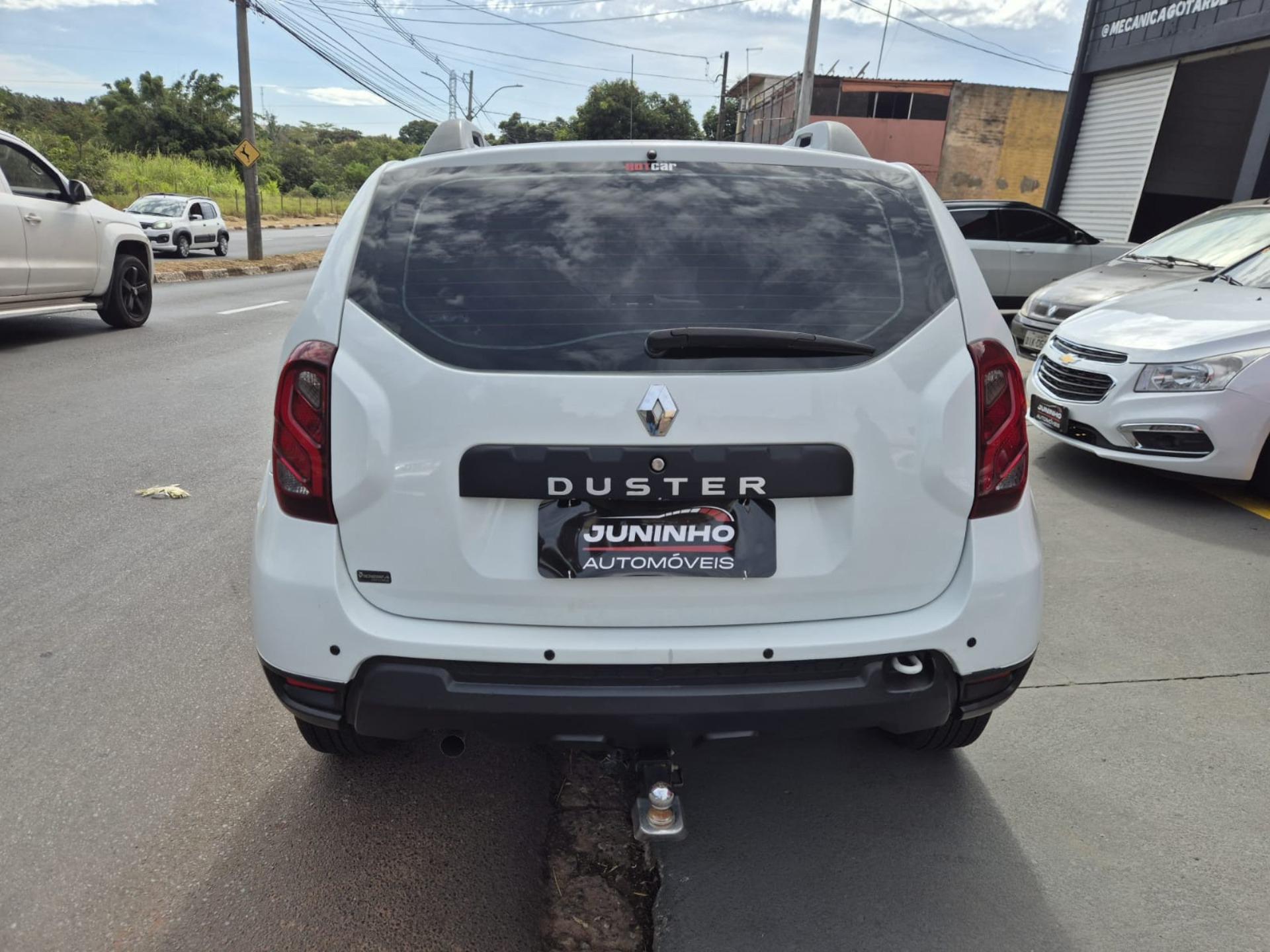 RENAULT Duster - Foto