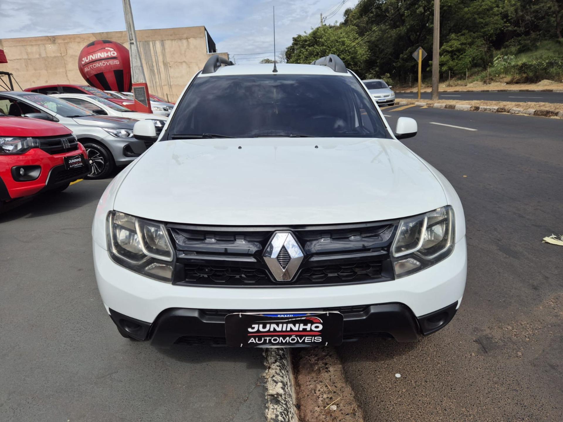 RENAULT Duster - Foto