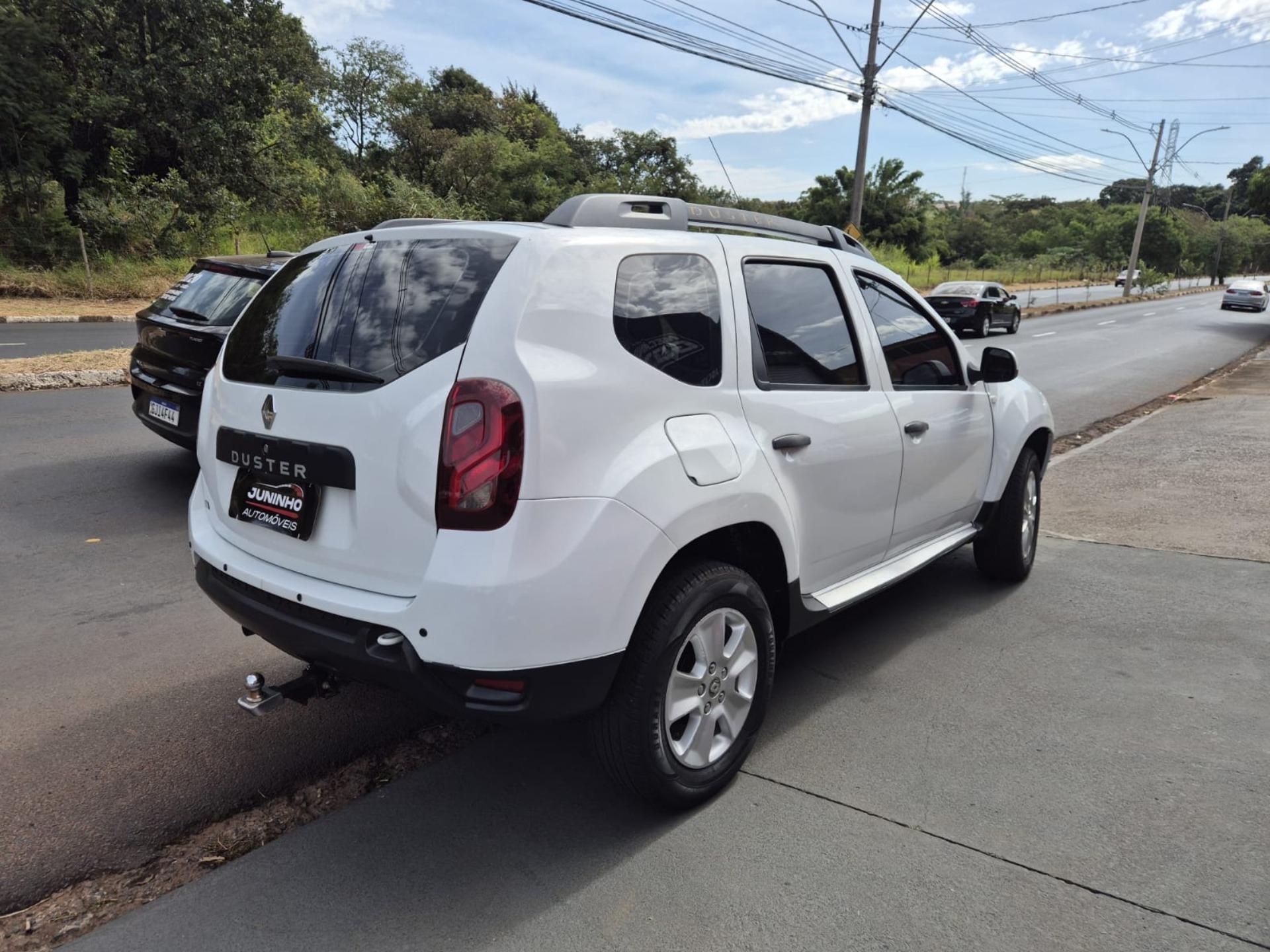 RENAULT Duster - Foto