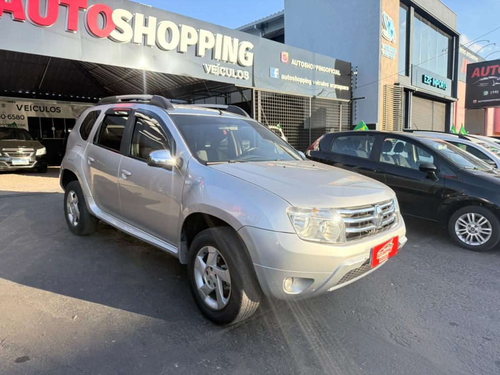 RENAULT Duster