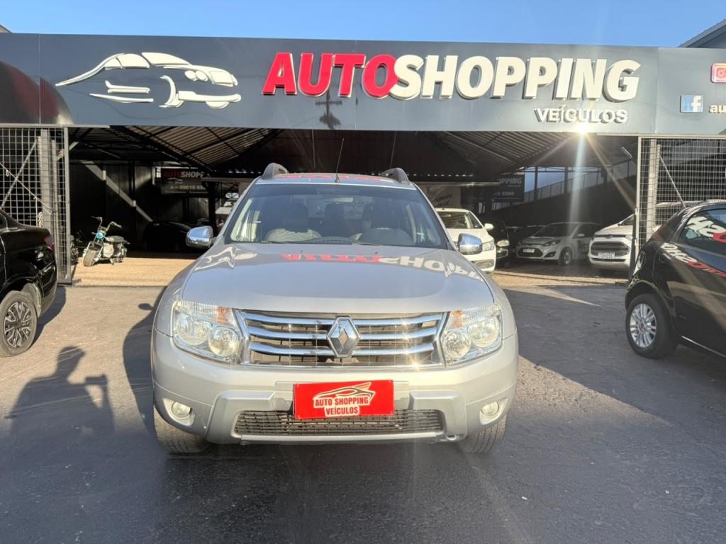 RENAULT Duster - Foto