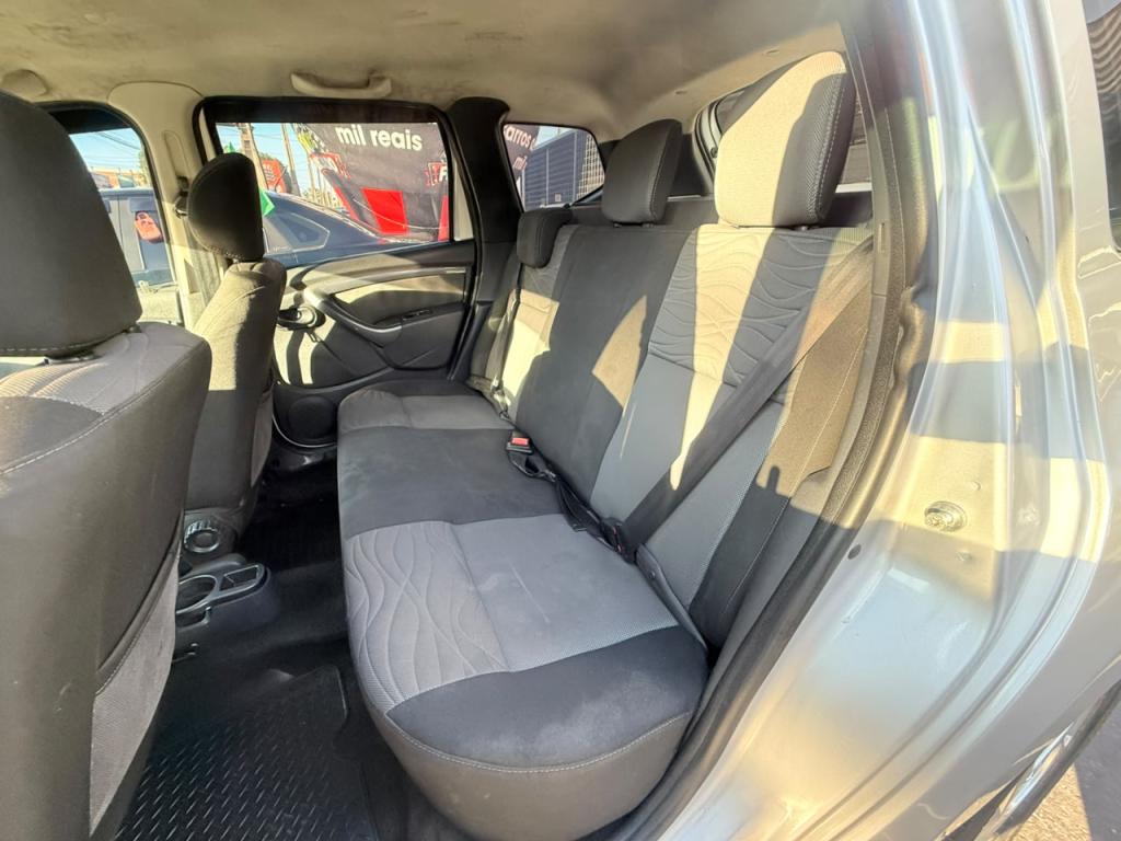 RENAULT Duster - Foto
