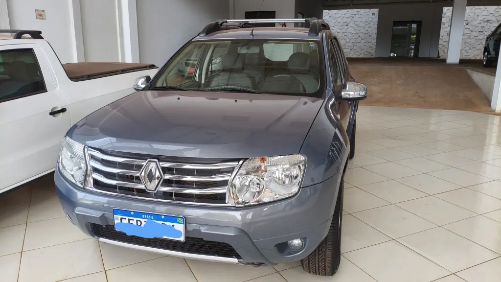 RENAULT Duster - Foto