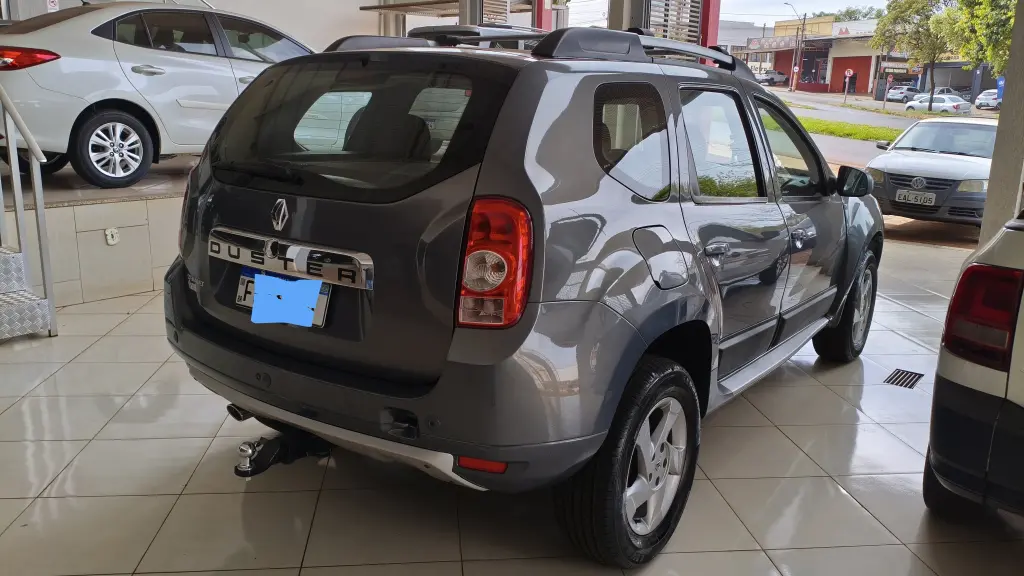 RENAULT Duster - Foto
