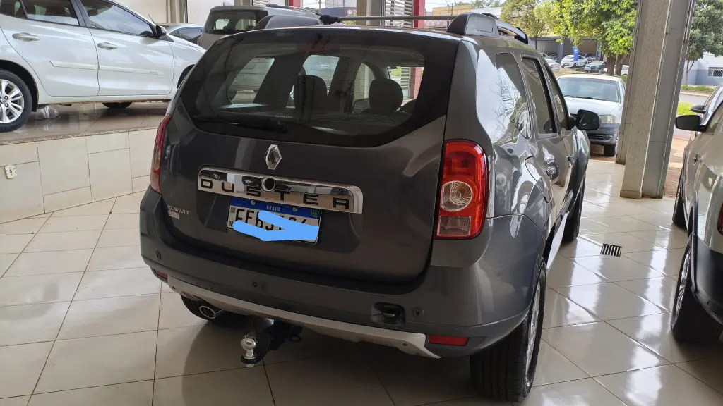 RENAULT Duster - Foto