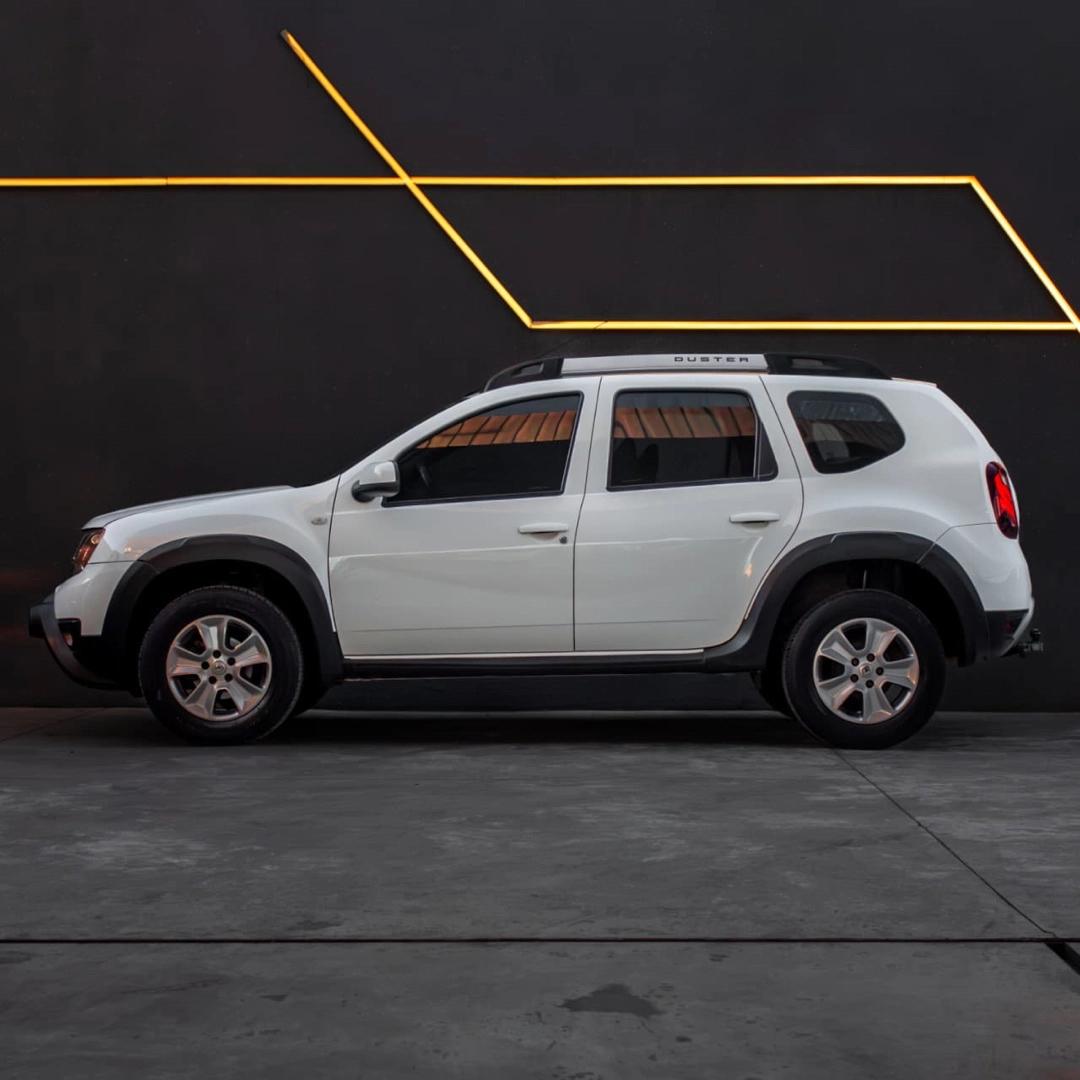 RENAULT Duster - Foto