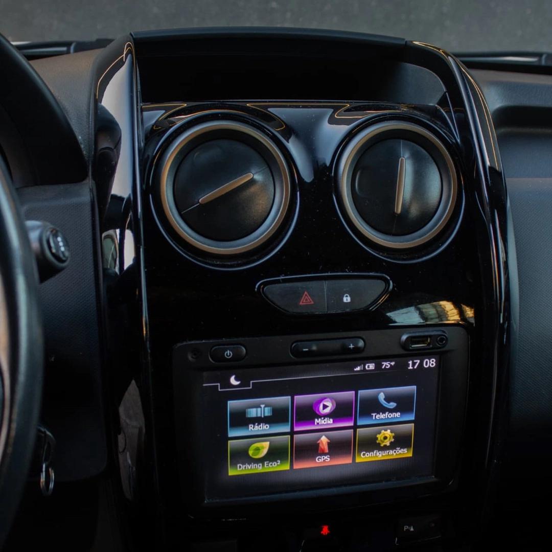 RENAULT Duster - Foto