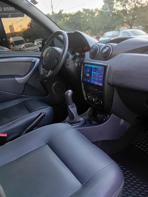 RENAULT Duster - Foto