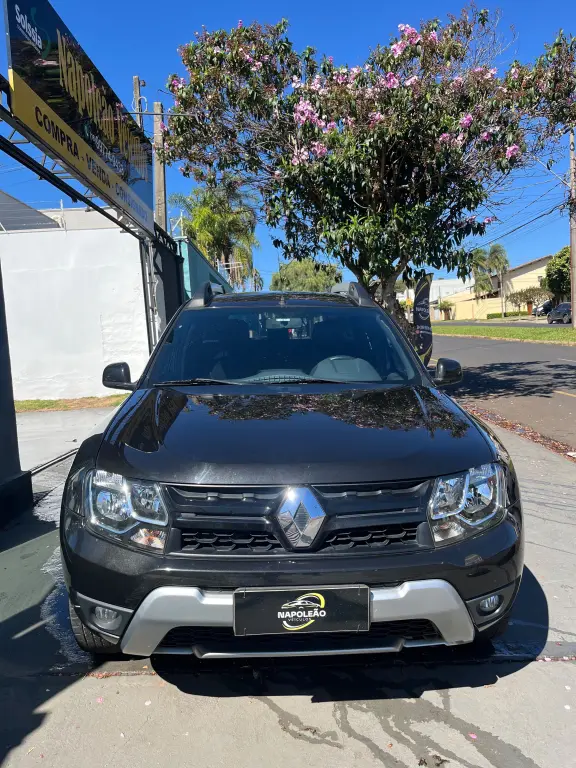 RENAULT Duster - Foto