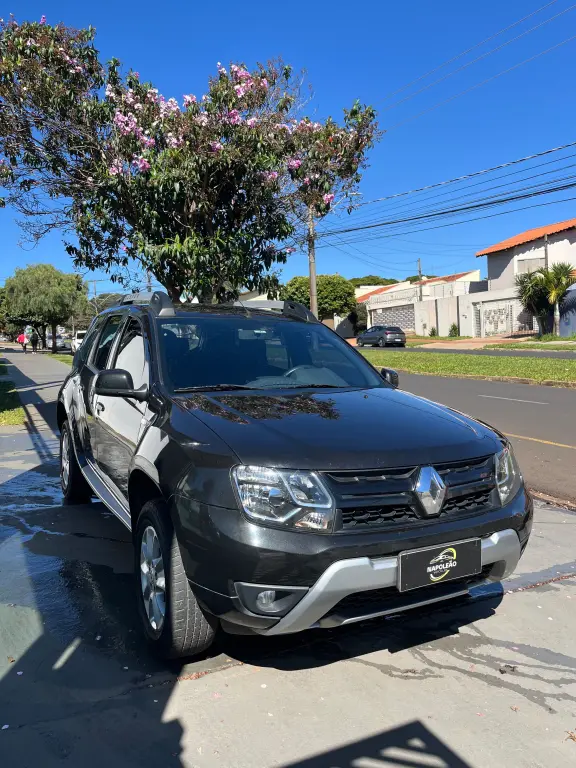 RENAULT Duster - Foto