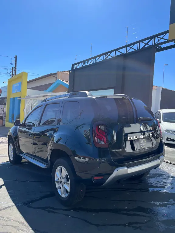 RENAULT Duster - Foto