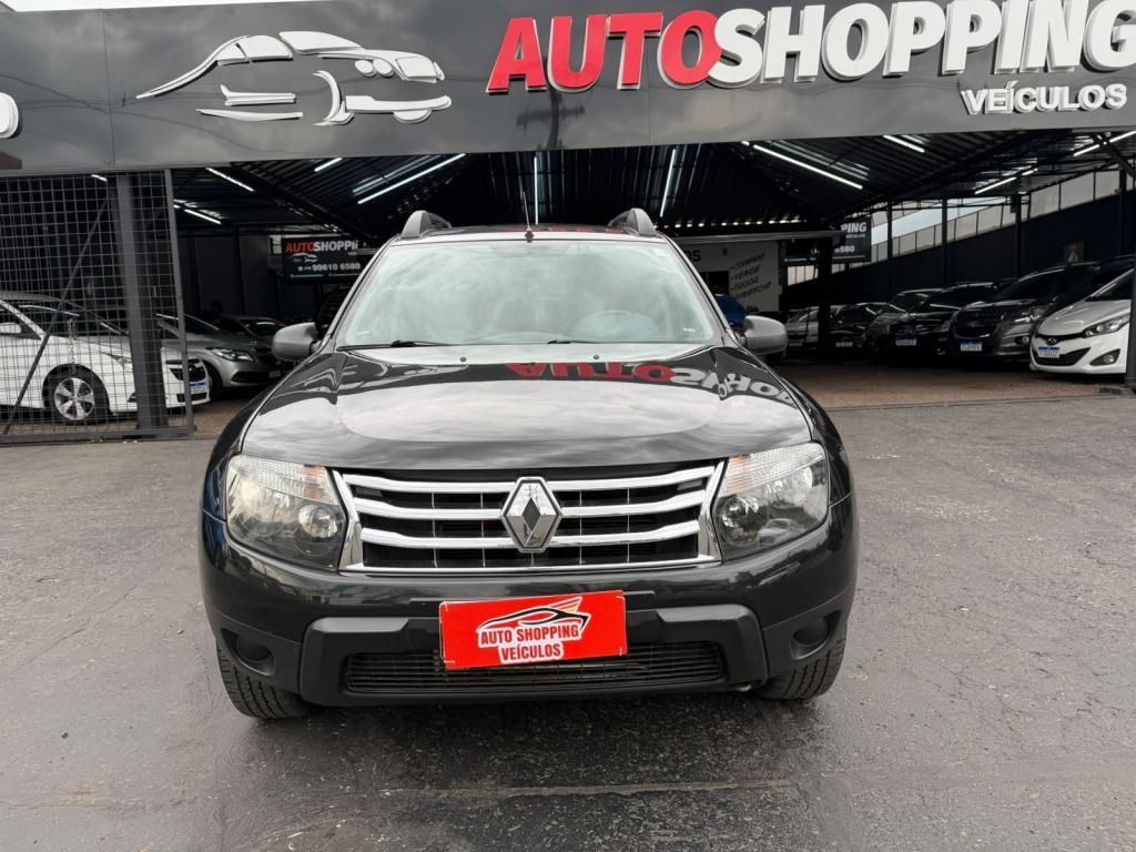 RENAULT Duster - Foto