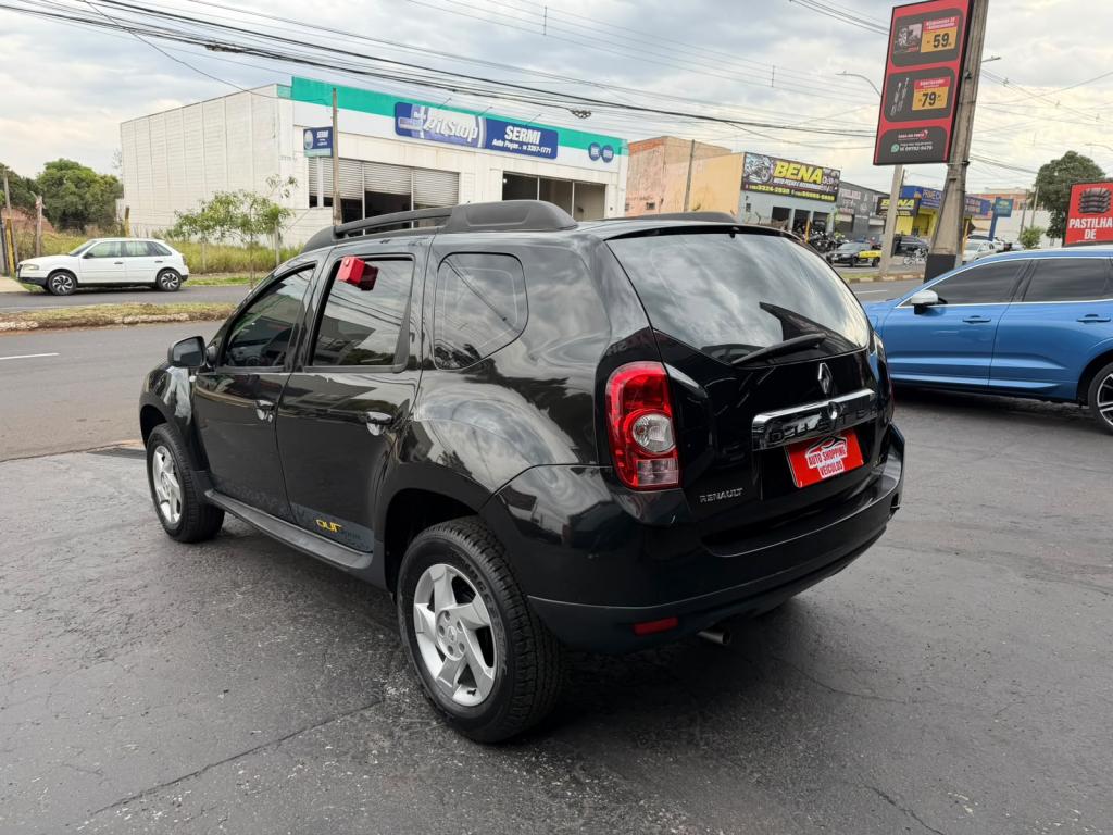 RENAULT Duster - Foto