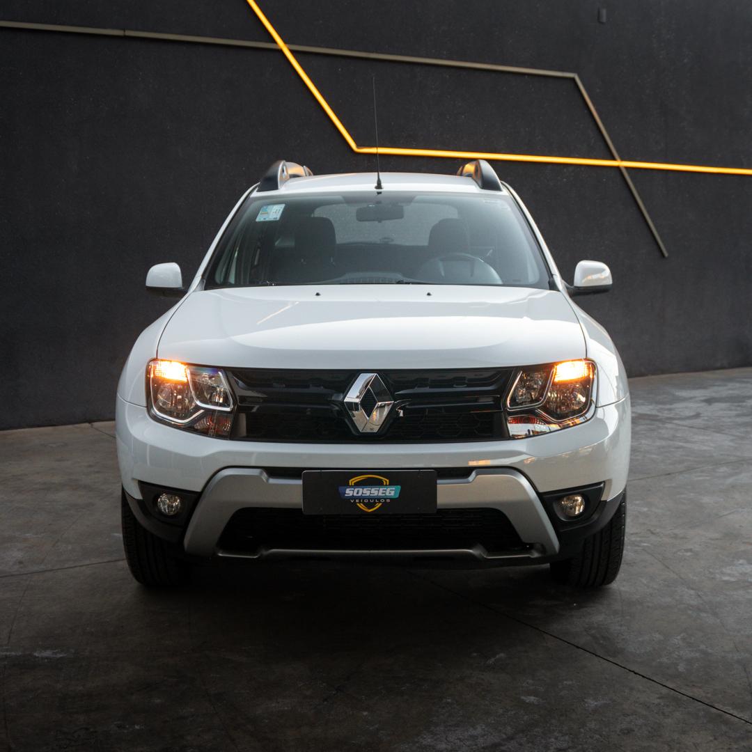 RENAULT Duster - Foto
