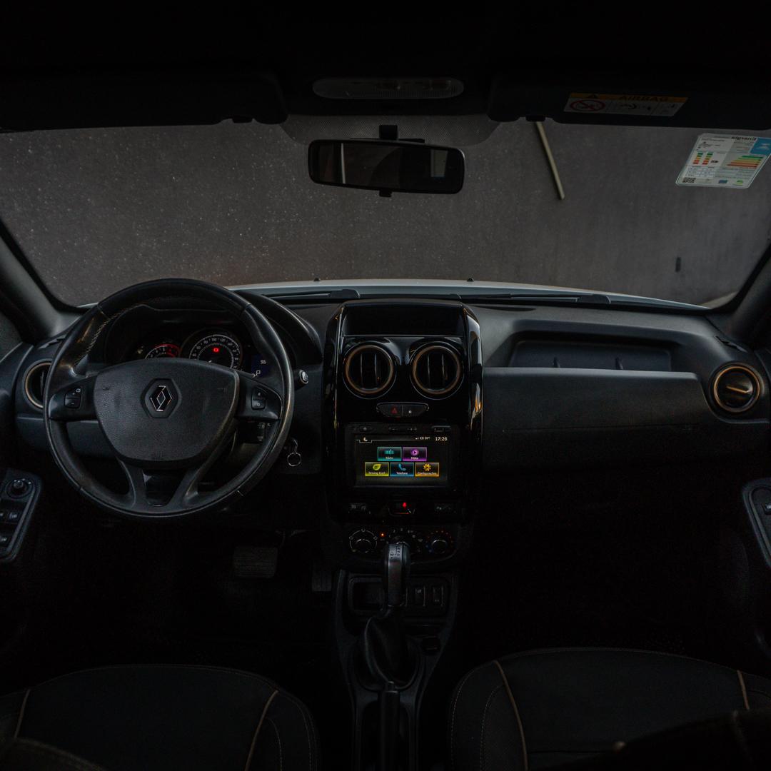 RENAULT Duster - Foto