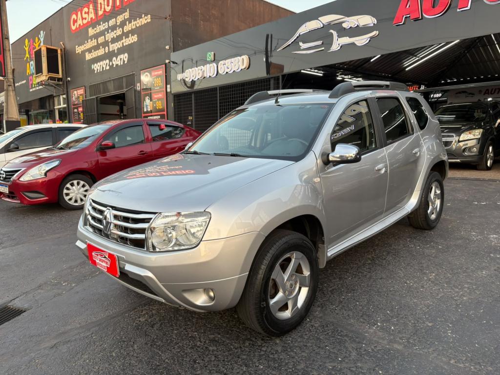 RENAULT Duster - Foto
