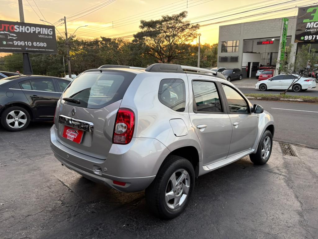 RENAULT Duster - Foto
