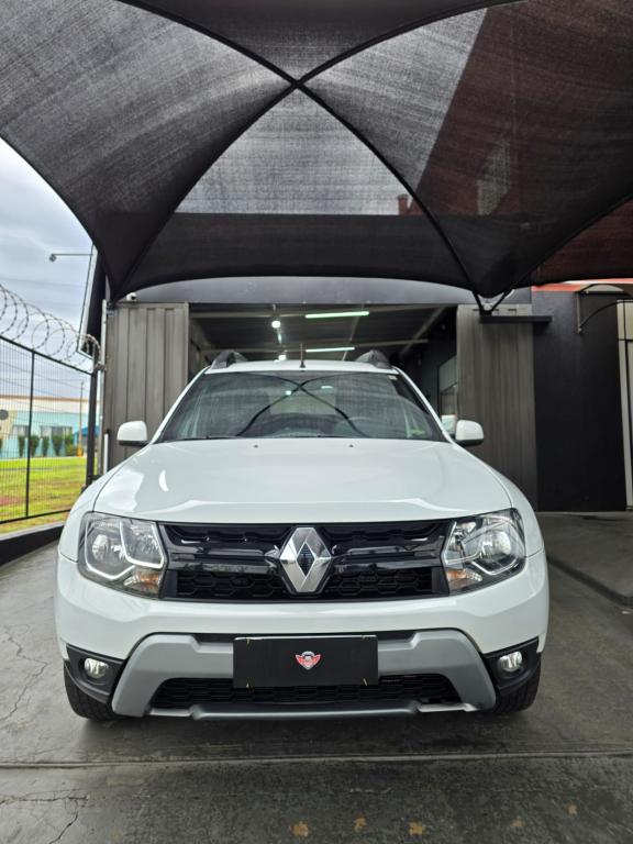 RENAULT Duster - Foto