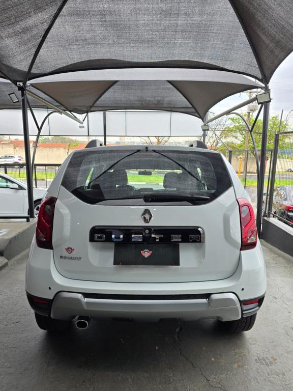 RENAULT Duster - Foto
