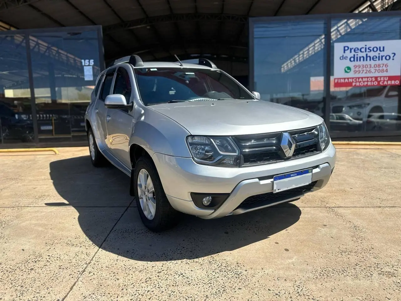 RENAULT Duster - Foto