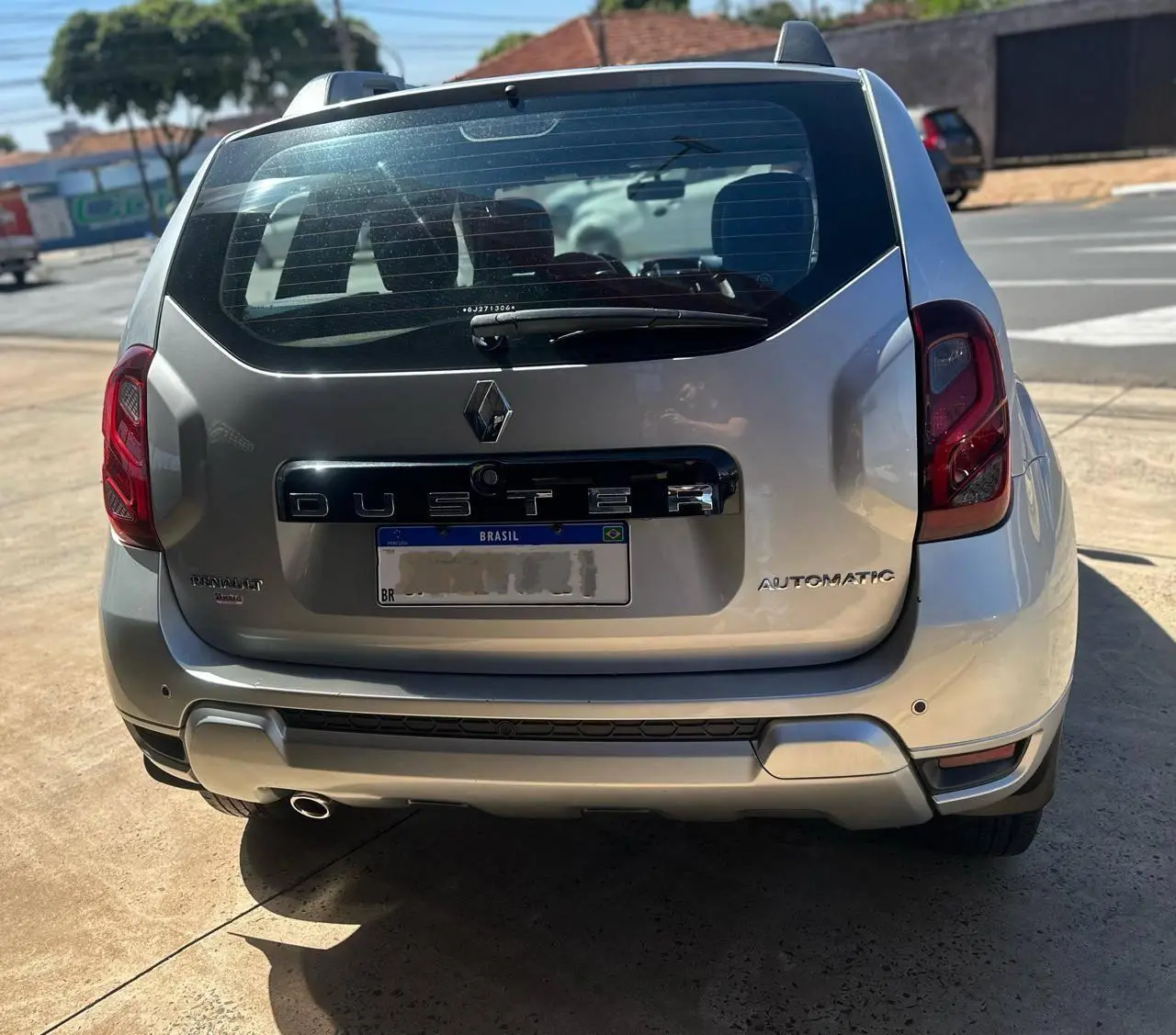 RENAULT Duster - Foto