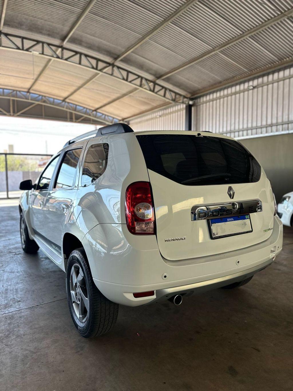 RENAULT Duster - Foto
