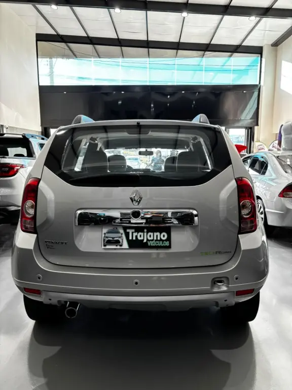 RENAULT Duster - Foto