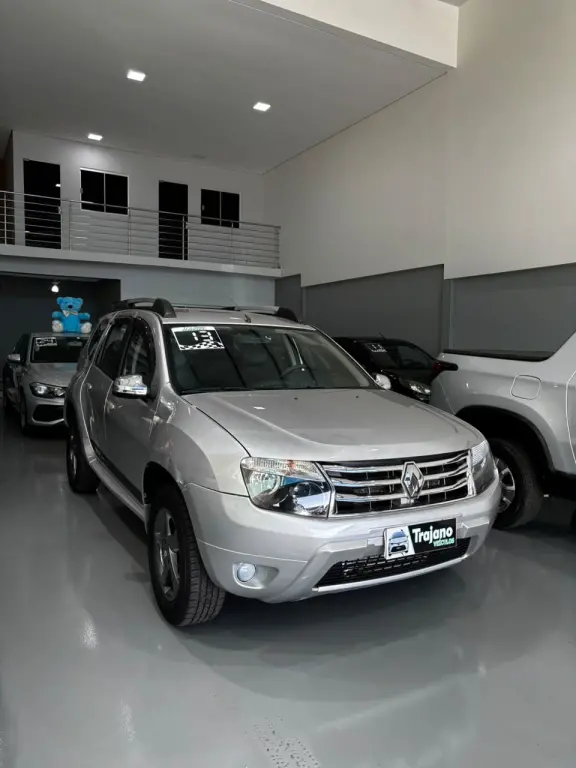 RENAULT Duster - Foto