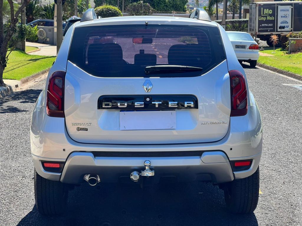 RENAULT Duster - Foto