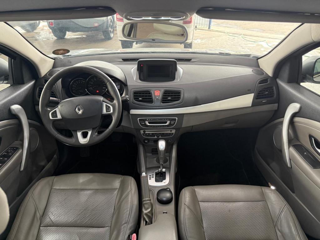 RENAULT Fluence - Foto