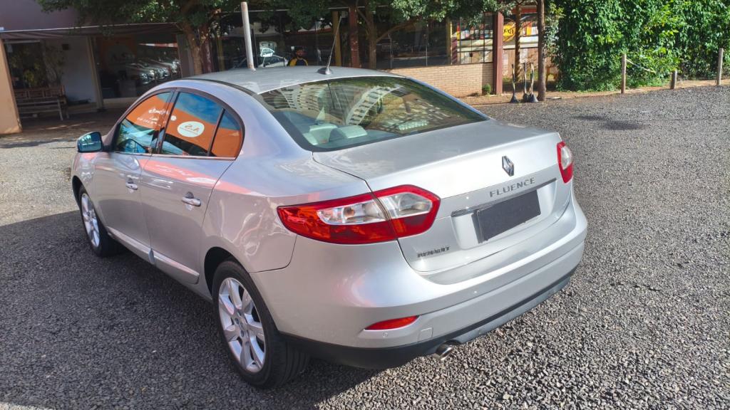 RENAULT Fluence - Foto