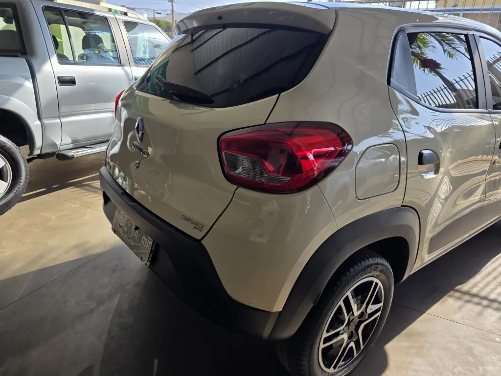 RENAULT Kwid - Foto