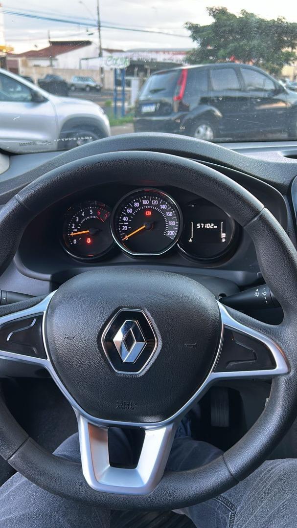 RENAULT Logan - Foto