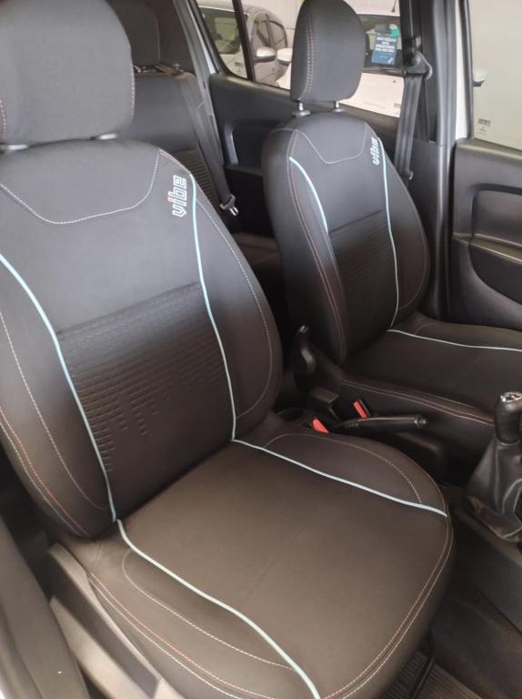 RENAULT Sandero - Foto