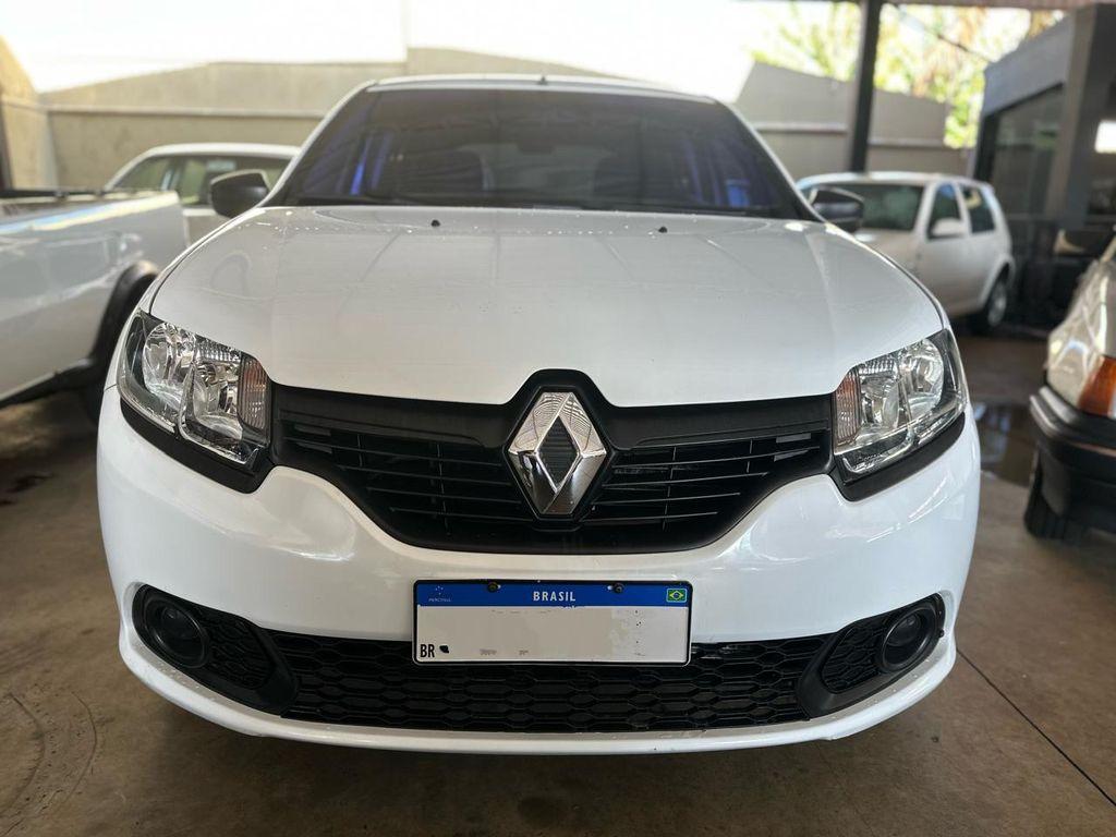 RENAULT Sandero - Foto