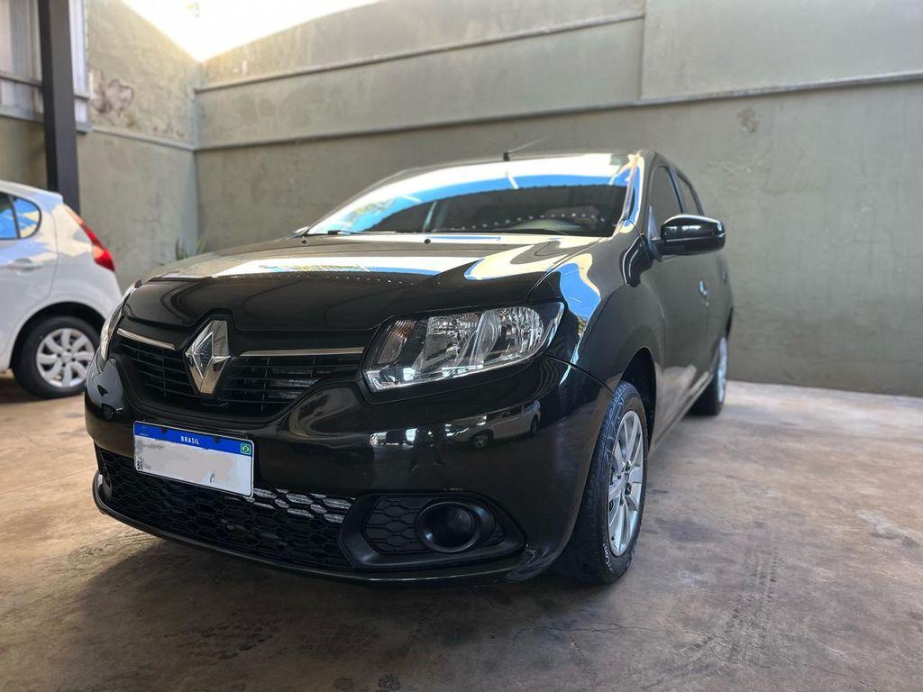 RENAULT Sandero - Foto