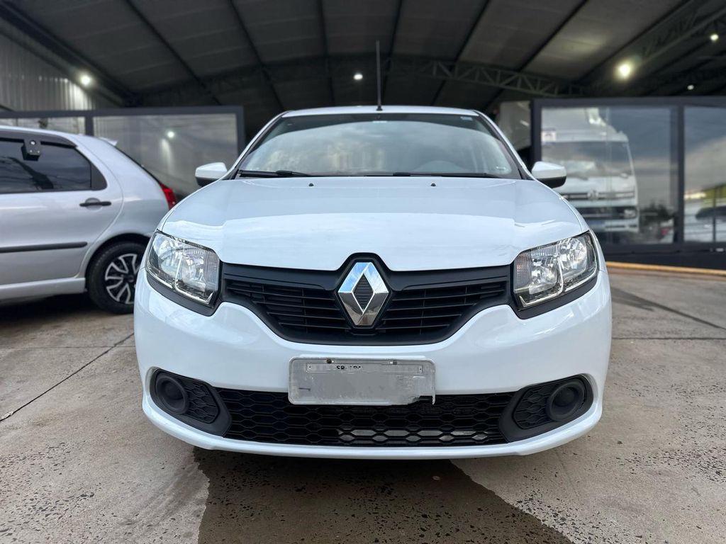 RENAULT Sandero - Foto