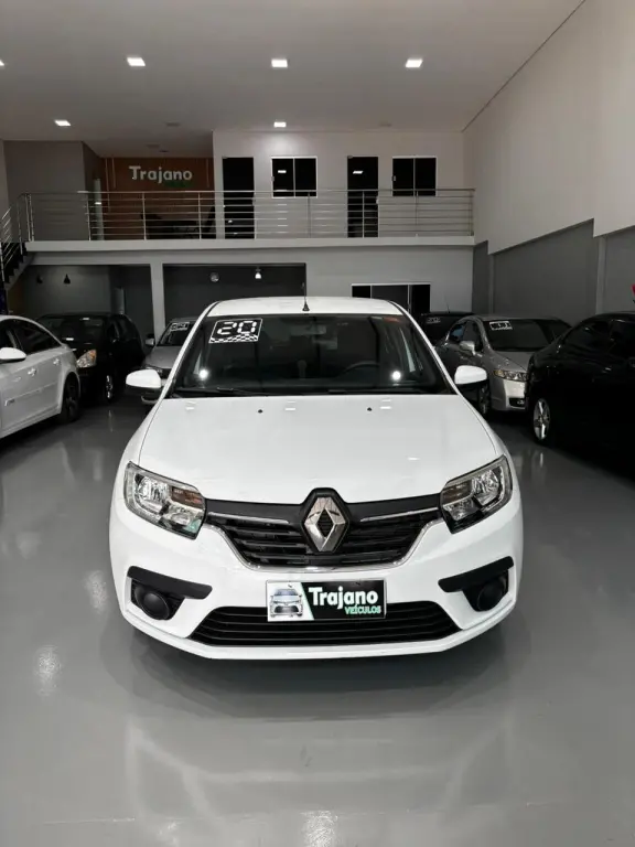 RENAULT Sandero - Foto