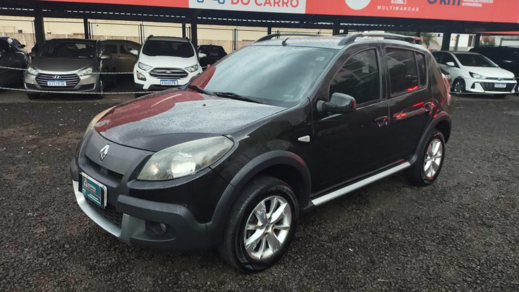 RENAULT Sandero - Foto