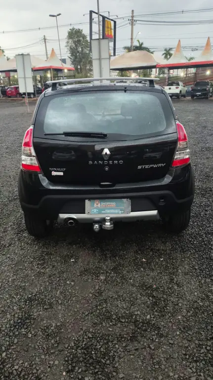 RENAULT Sandero - Foto