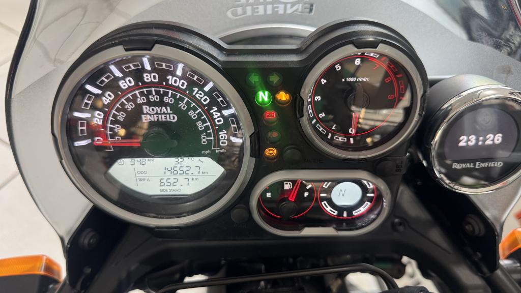 ROYAL ENFIELD Hymalayan 400 - Foto