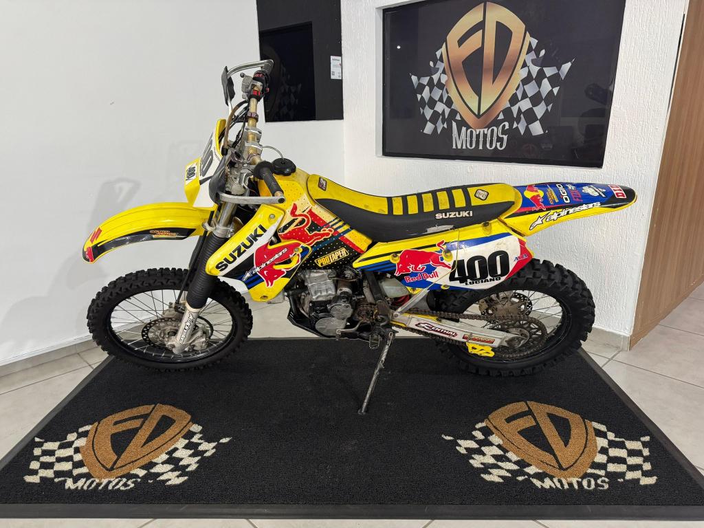 SUZUKI DR-Z 400 - Foto