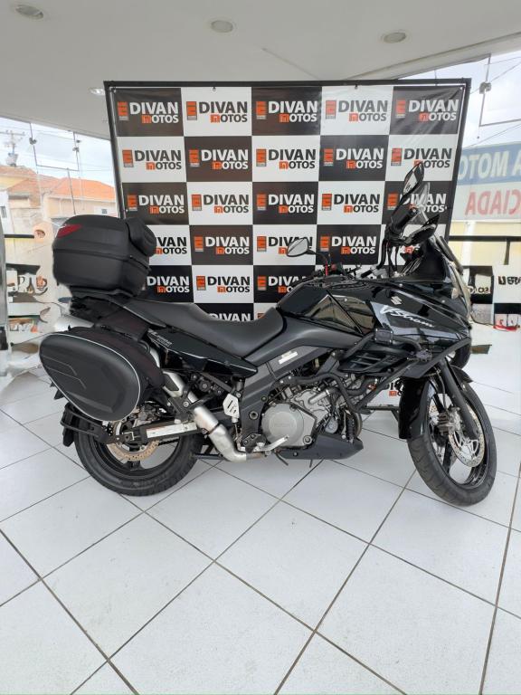SUZUKI V-Strom DL 1000 - Foto