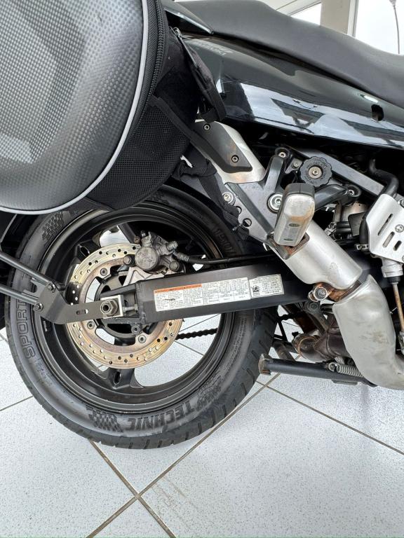 SUZUKI V-Strom DL 1000 - Foto