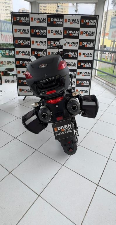 SUZUKI V-Strom DL 1000 - Foto