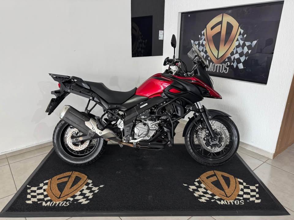 SUZUKI V-Strom DL 650 - Foto