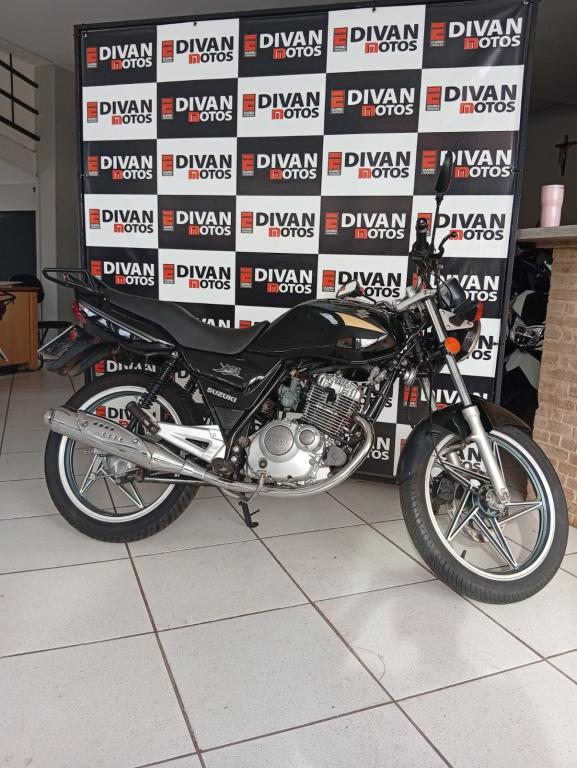 SUZUKI Yes 125 - Foto