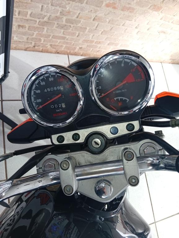 SUZUKI Yes 125 - Foto