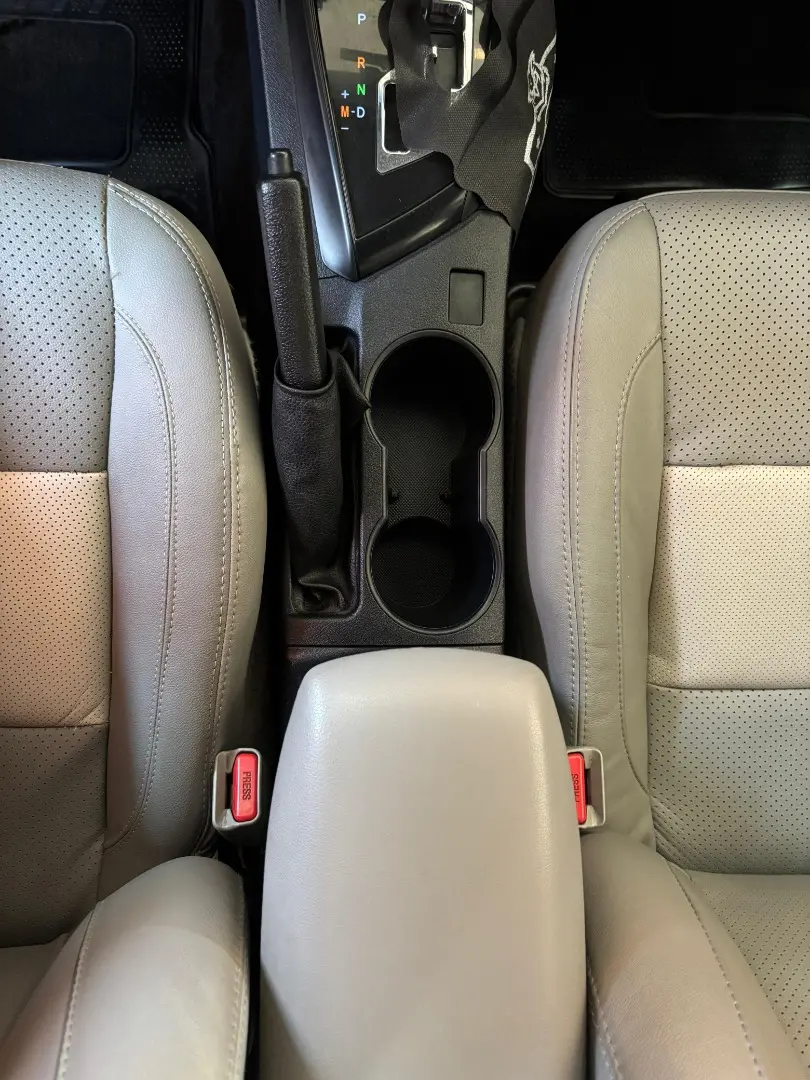 TOYOTA Corolla - Foto