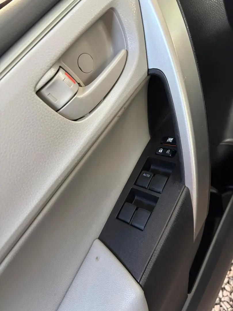 TOYOTA Corolla - Foto